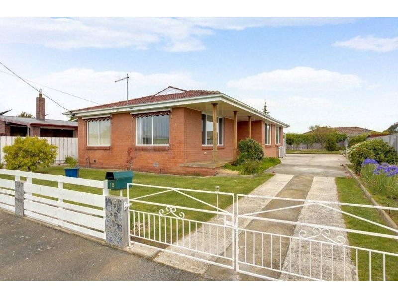 18 Trent Street, Youngtown TAS 7249