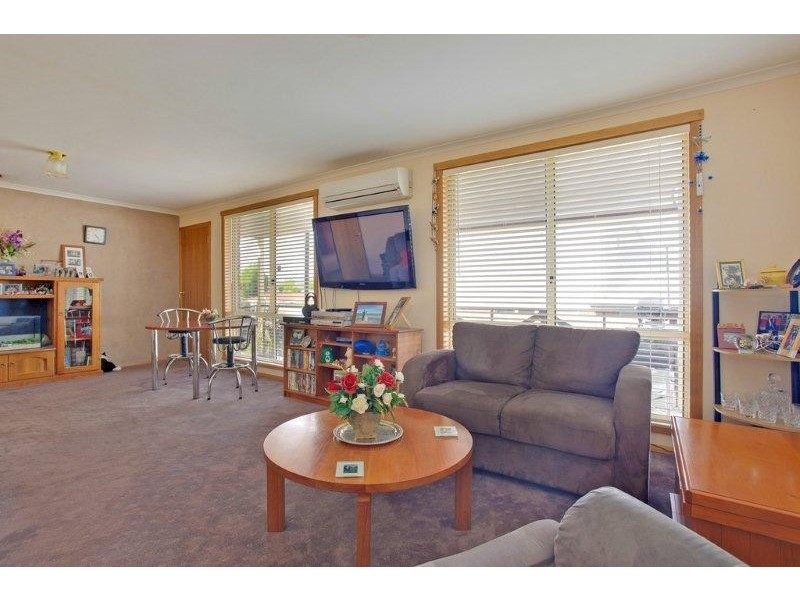 1/66 Gravelly Beach Road, Blackwall TAS 7275