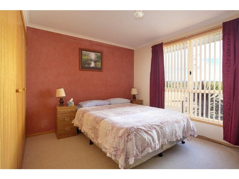 1/66 Gravelly Beach Road, Blackwall TAS 7275