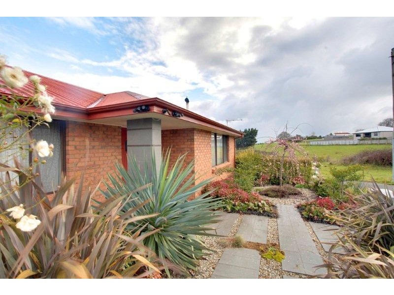 49 Camira Street, Newnham TAS 7248