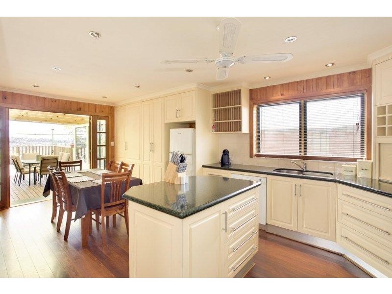 16 Victoria Street, Youngtown TAS 7249