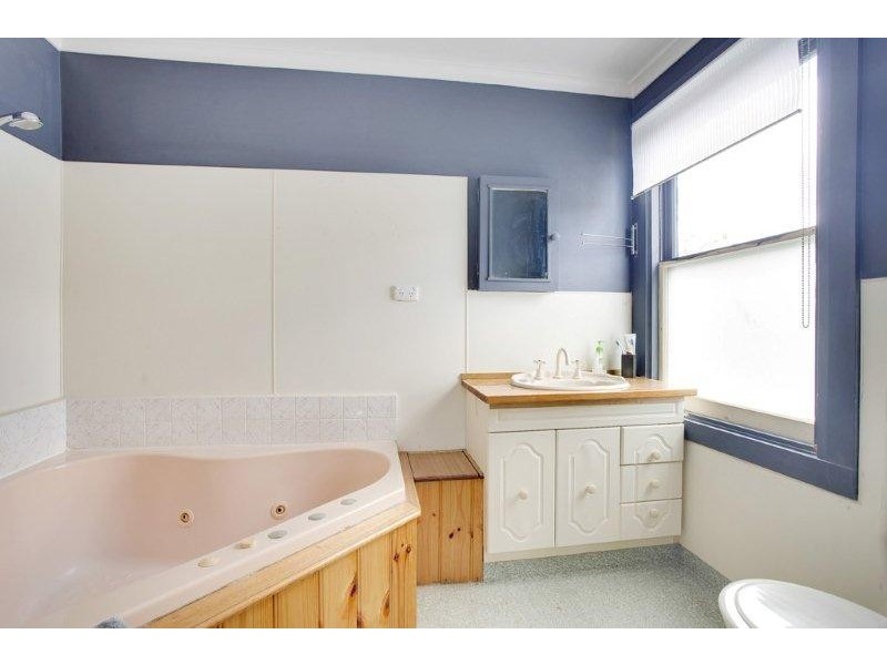 16 Victoria Street, Youngtown TAS 7249