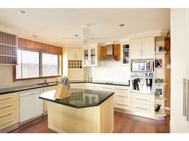 16 Victoria Street, Youngtown TAS 7249