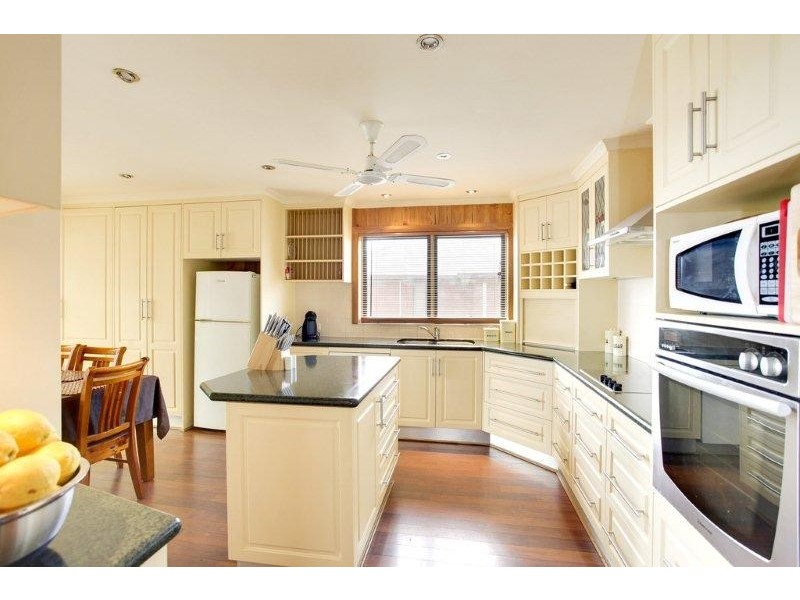 16 Victoria Street, Youngtown TAS 7249