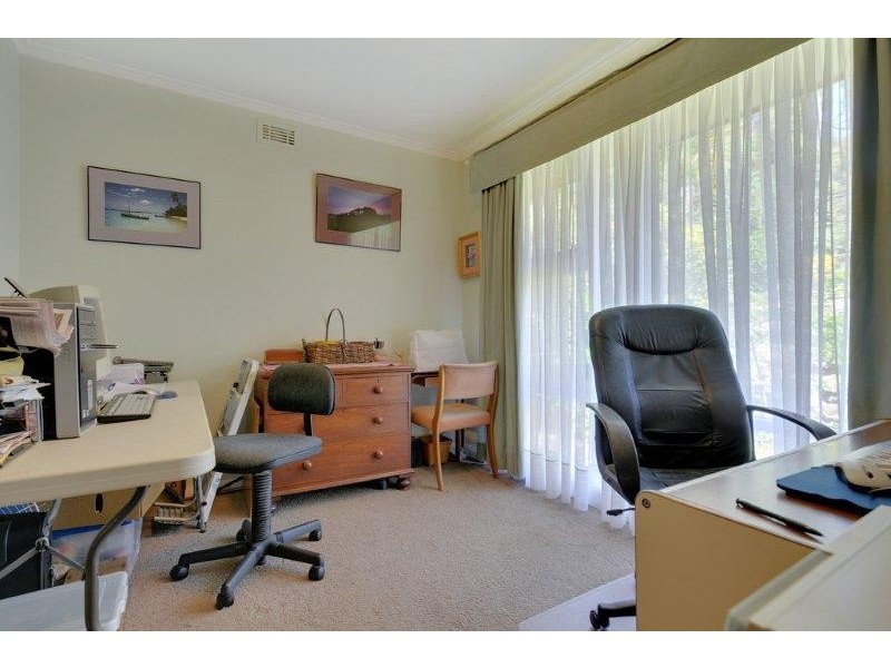 18 Denison Grove, West Launceston TAS 7250