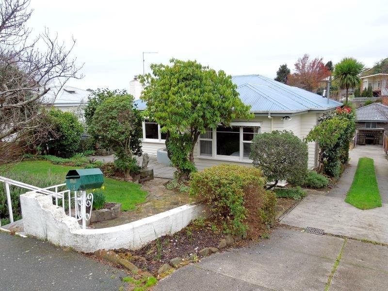 12 Pitt Avenue, Trevallyn TAS 7250