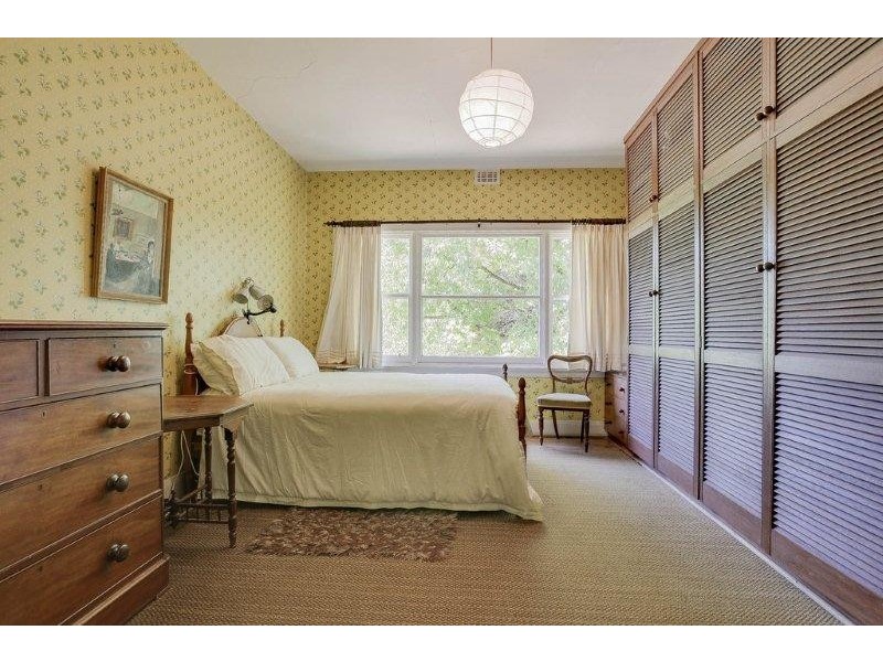 54 Janet St, Kings Meadows TAS 7249