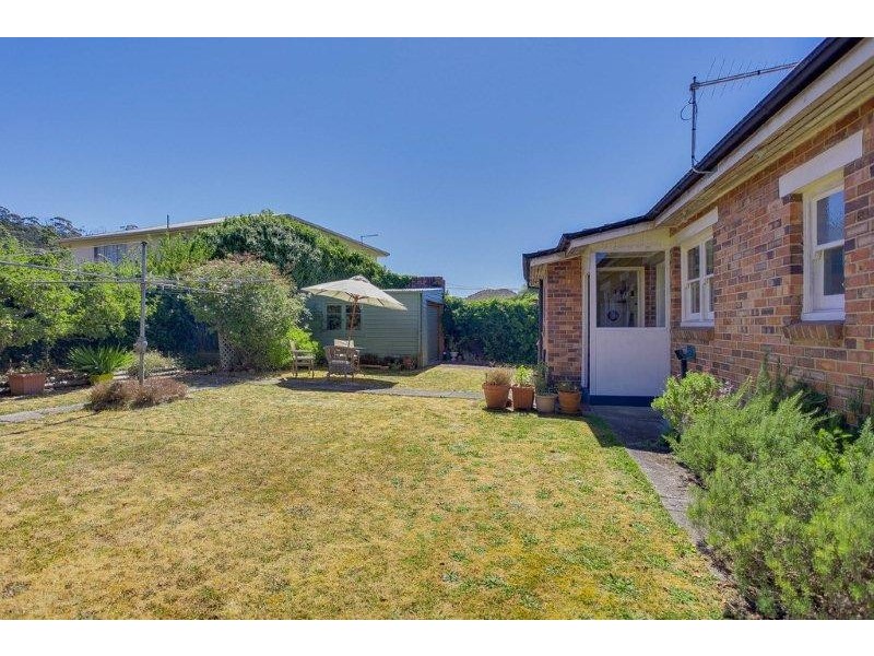 54 Janet St, Kings Meadows TAS 7249