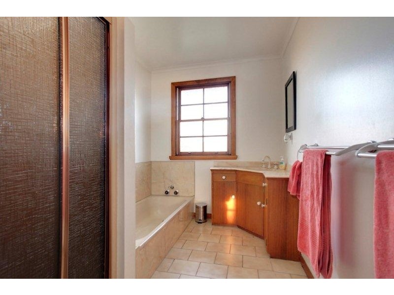 18 Glencoe Avenue, Trevallyn TAS 7250