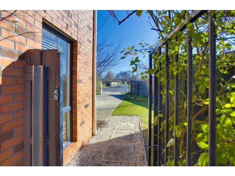 40 College Street, Newstead TAS 7250