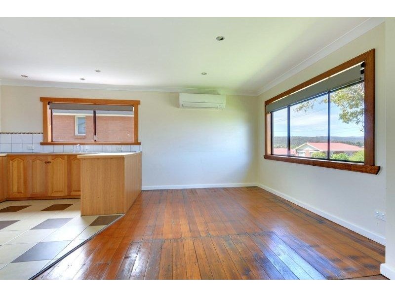 17 Paringa Avenue, Newnham TAS 7248