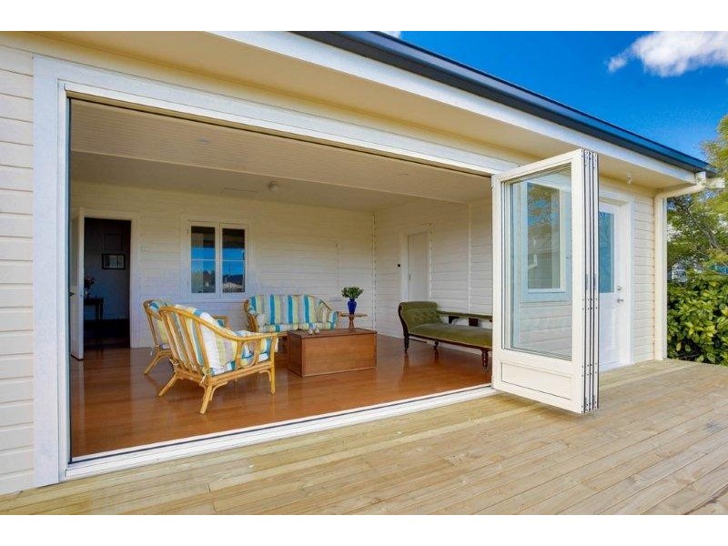 16 College Street, Newstead TAS 7250