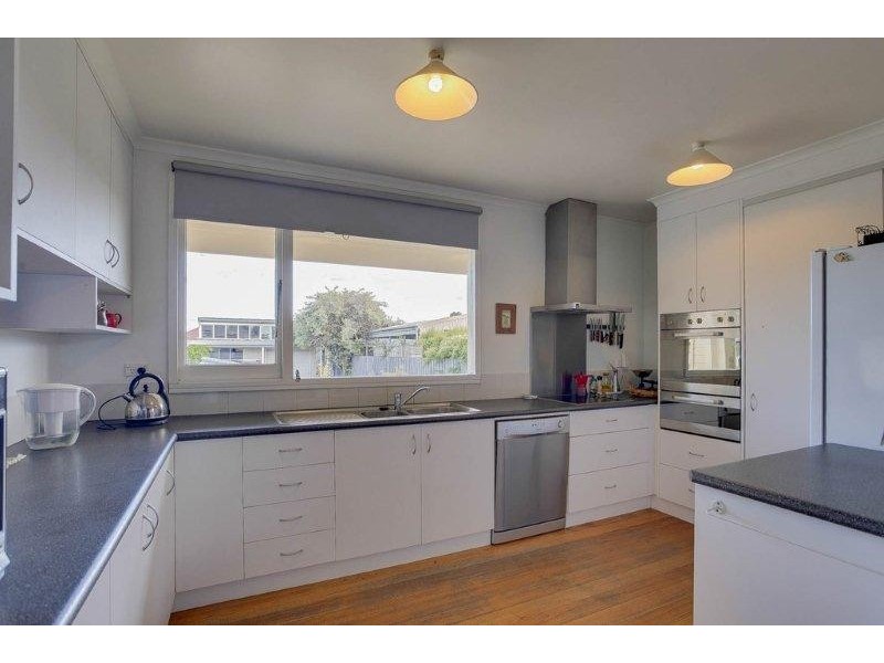 16 College Street, Newstead TAS 7250