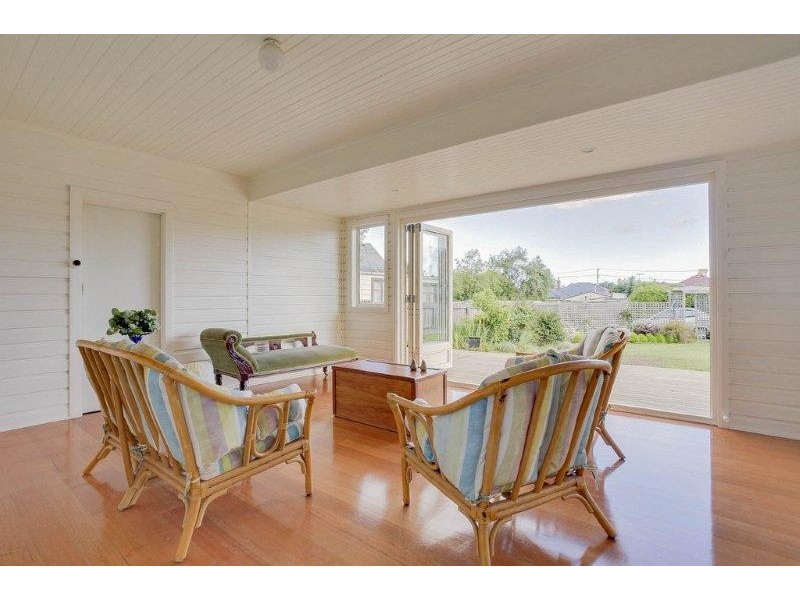 16 College Street, Newstead TAS 7250