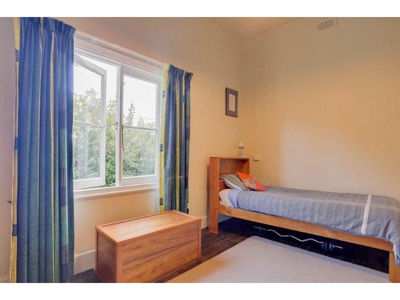 16 College Street, Newstead TAS 7250