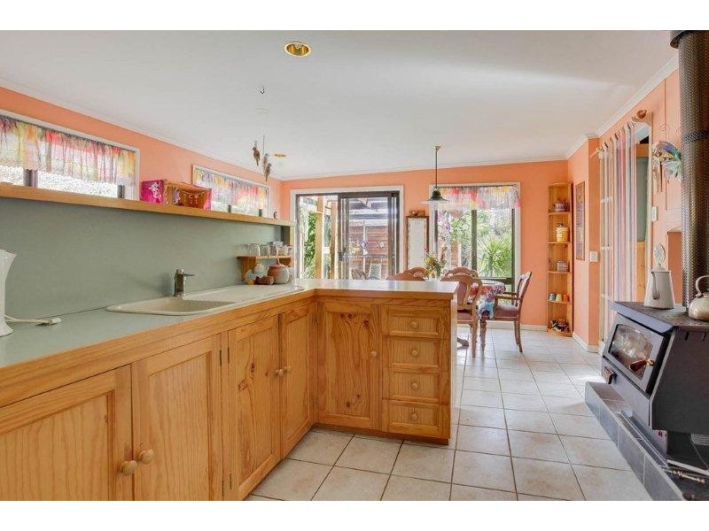 29 Taree Crescent, Gravelly Beach TAS 7276