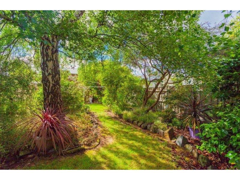 29 Taree Crescent, Gravelly Beach TAS 7276