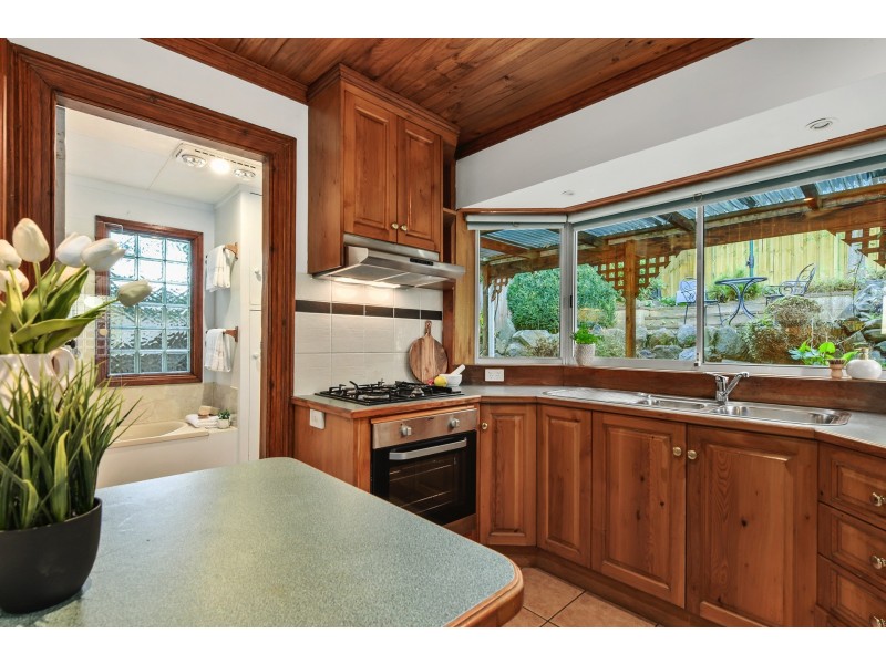 6 Howick St, South Launceston TAS 7249