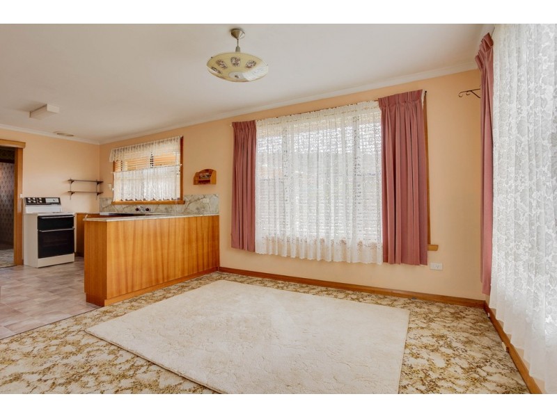 13 Guilford Rd, Riverside TAS 7250