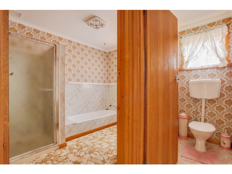 13 Guilford Rd, Riverside TAS 7250