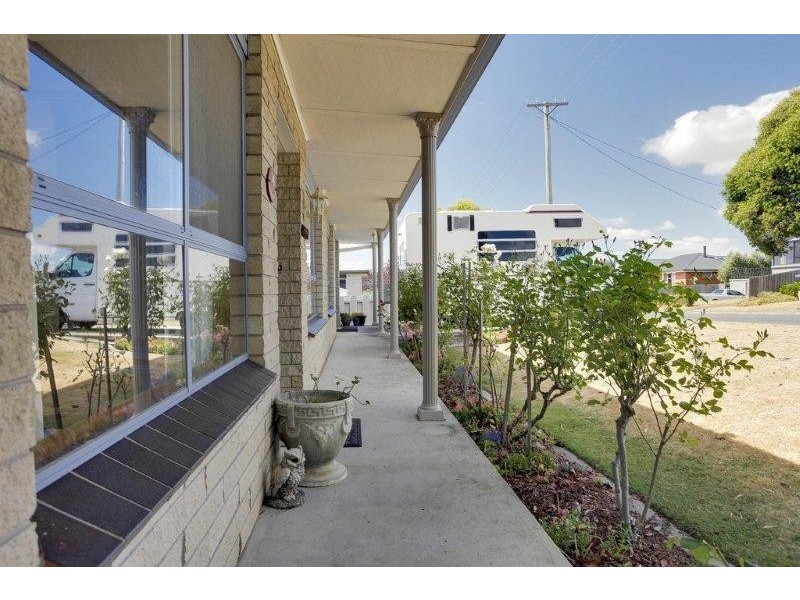 14 Henrietta Gr, West Launceston TAS 7250
