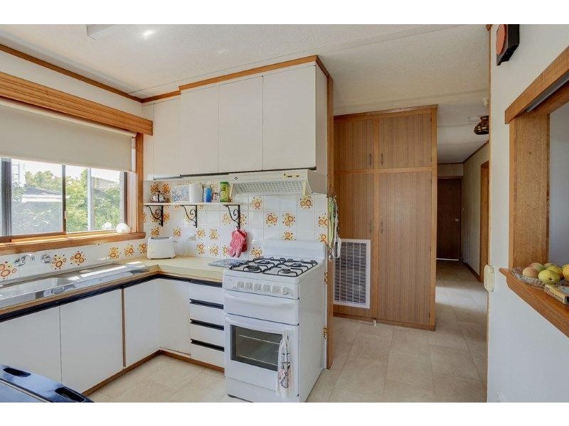 14 Henrietta Gr, West Launceston TAS 7250