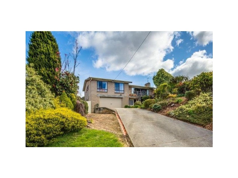 23 Guilford Rd, Riverside TAS 7250
