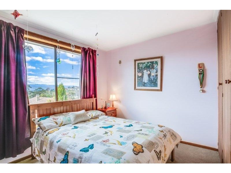 23 Guilford Rd, Riverside TAS 7250