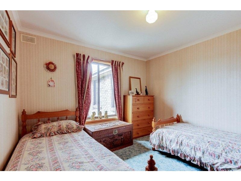 7 Rondora Court, Newnham TAS 7248