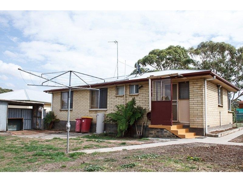 8 Rosny Street, Ravenswood TAS 7250