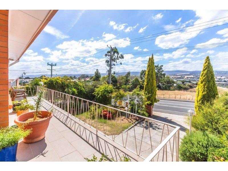 226 Penquite Road, Norwood TAS 7250