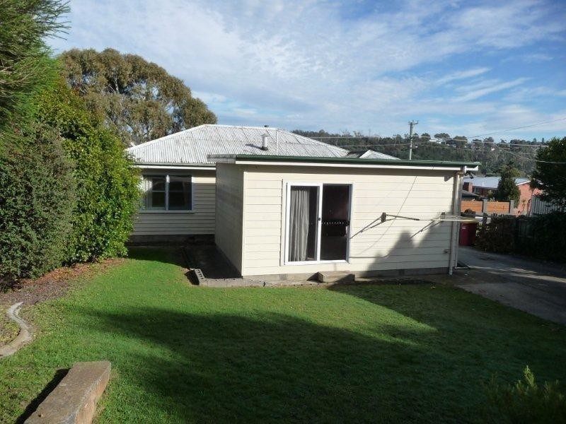 11 Keithleigh Street, Youngtown TAS 7249