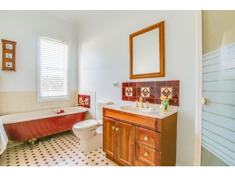 112 King St, Westbury TAS 7303