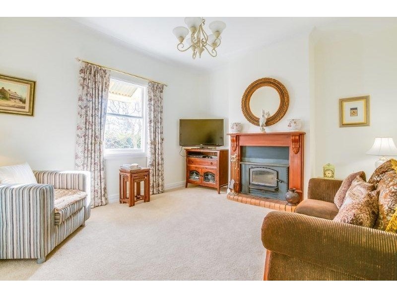 112 King St, Westbury TAS 7303