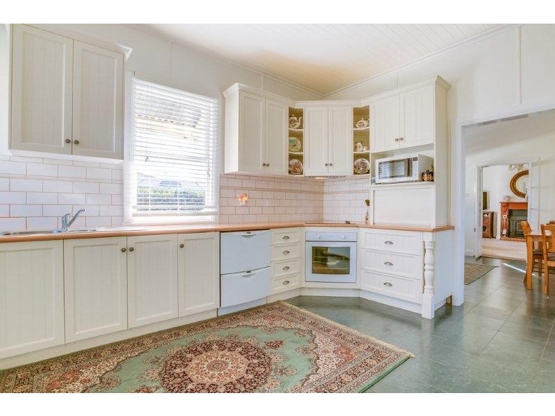 112 King St, Westbury TAS 7303
