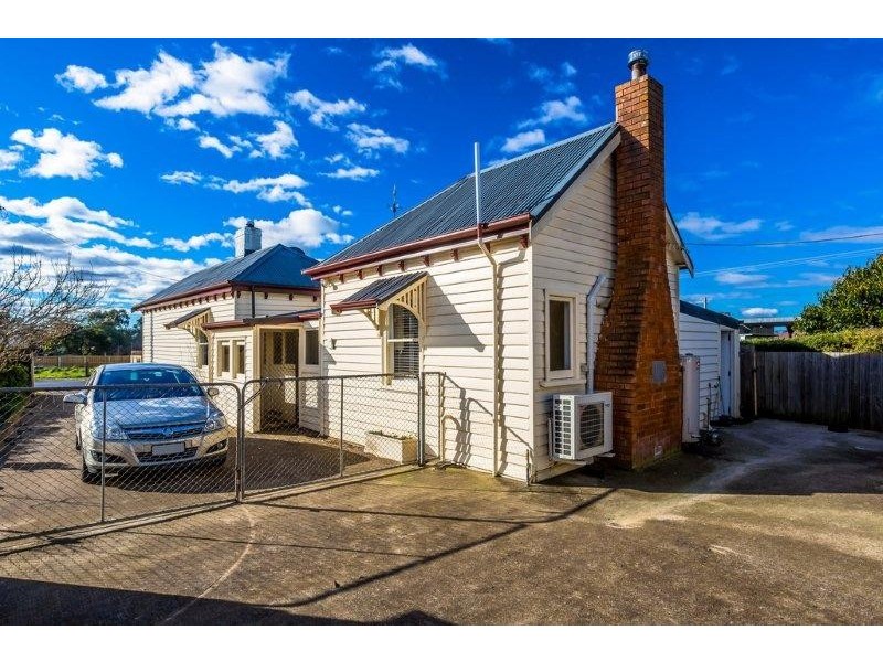 112 King St, Westbury TAS 7303