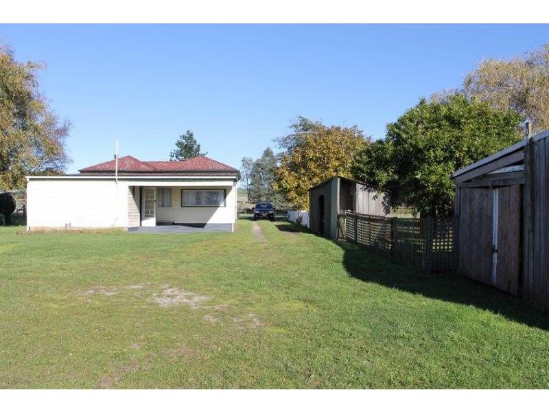 94 East Barrack Street, Deloraine TAS 7304