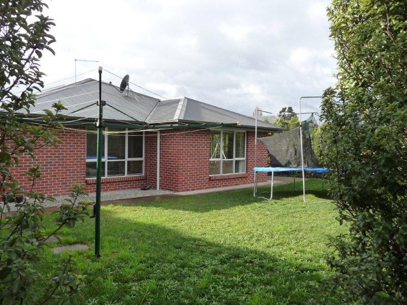 6 Pocket Place, Newnham TAS 7248
