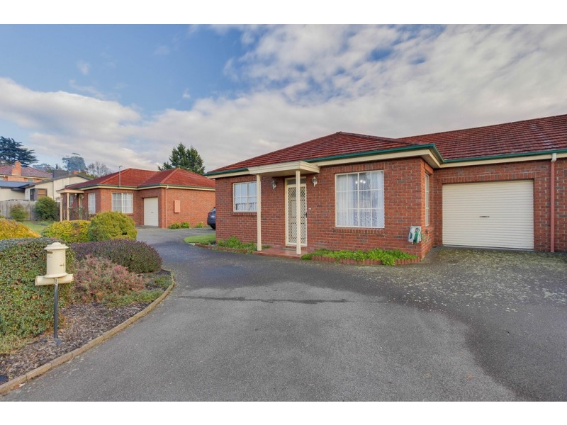 2/2 Munford Street, Kings Meadows TAS 7249