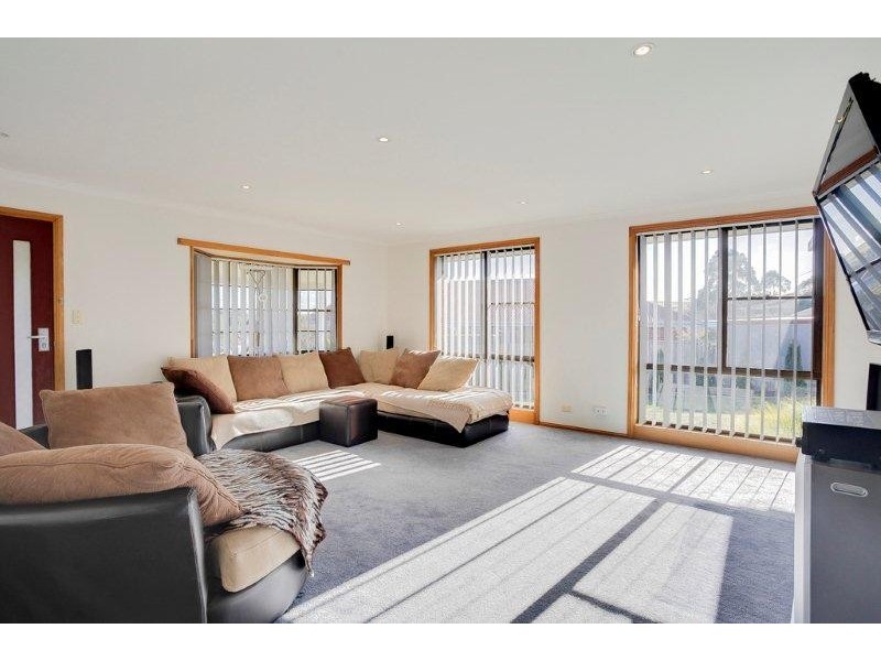 16 Kertch Rd, St Leonards TAS 7250