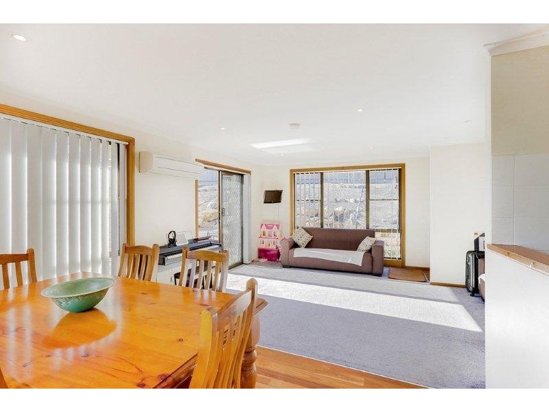 16 Kertch Rd, St Leonards TAS 7250