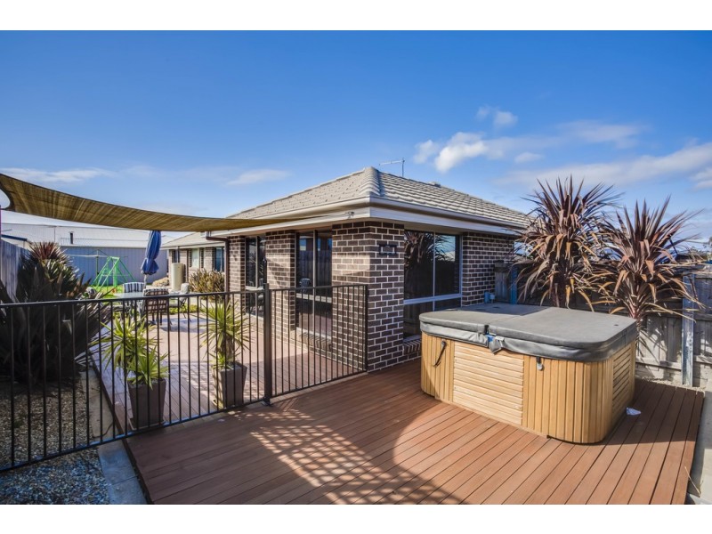 1 Onyx Court, Perth TAS 7300