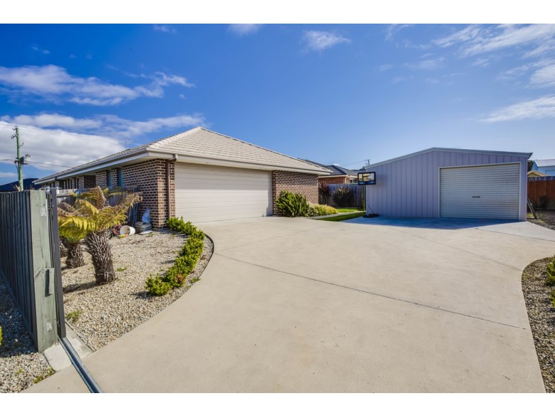 1 Onyx Court, Perth TAS 7300