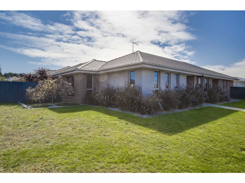 1 Onyx Court, Perth TAS 7300