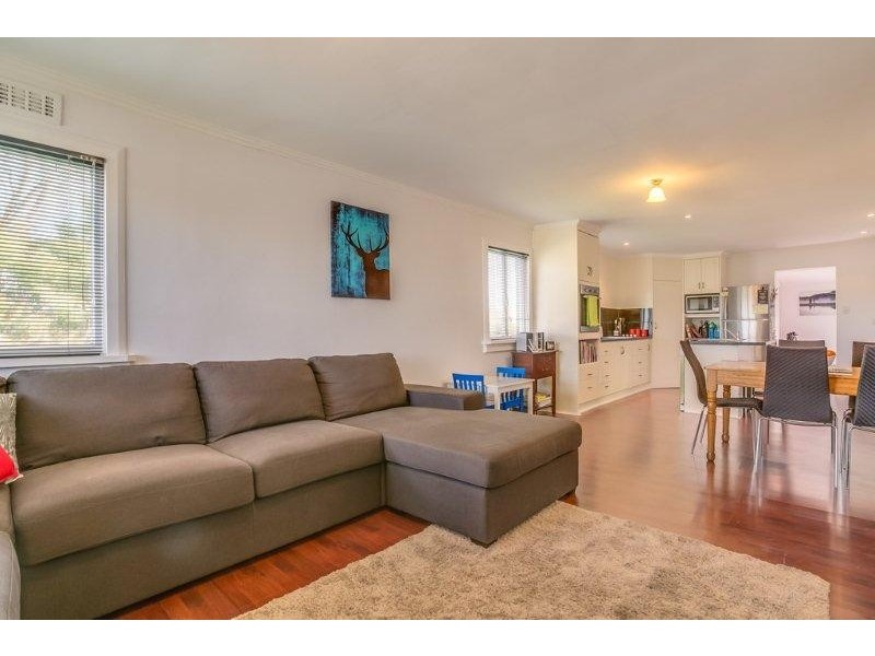 14 Clarence Street, Perth TAS 7300