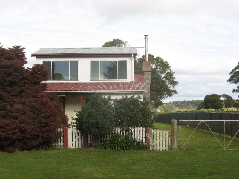 8 Edward Street, Bridport TAS 7262
