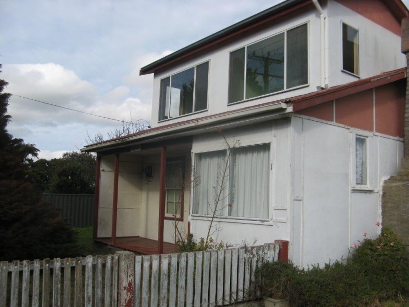 8 Edward Street, Bridport TAS 7262