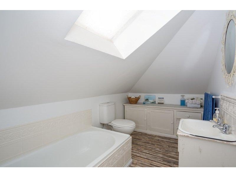 95 Meander Valley Rd, Westbury TAS 7303