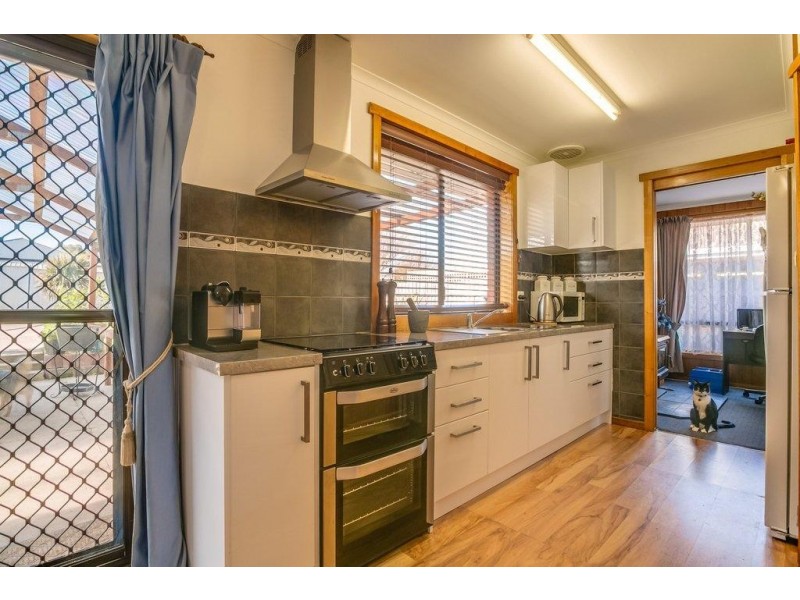 20 Packham Street, Newnham TAS 7248