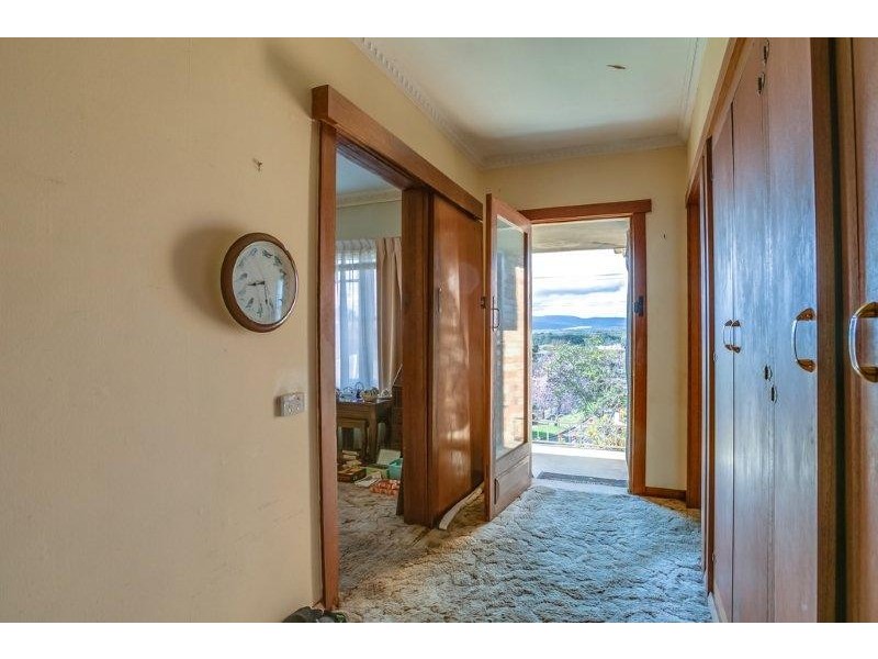 26 Ernest St, Kings Meadows TAS 7249